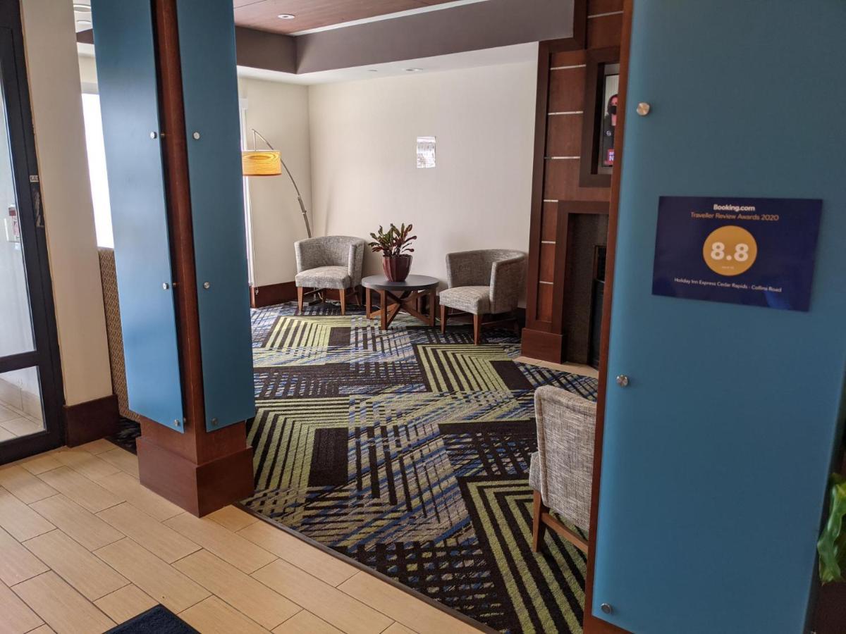 Holiday Inn Express Cedar Rapids - Collins Road By Ihg Zewnętrze zdjęcie