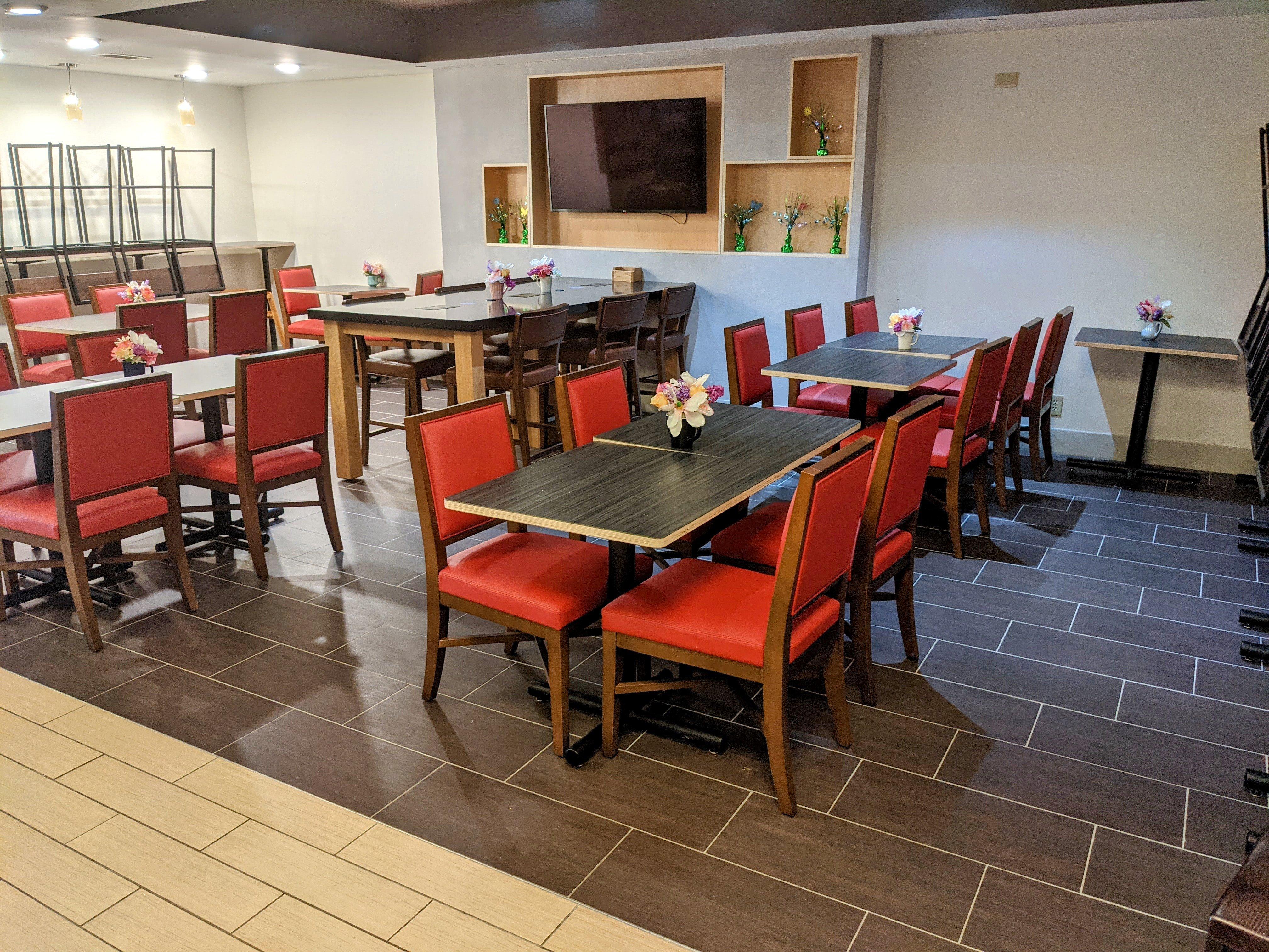 Holiday Inn Express Cedar Rapids - Collins Road By Ihg Zewnętrze zdjęcie