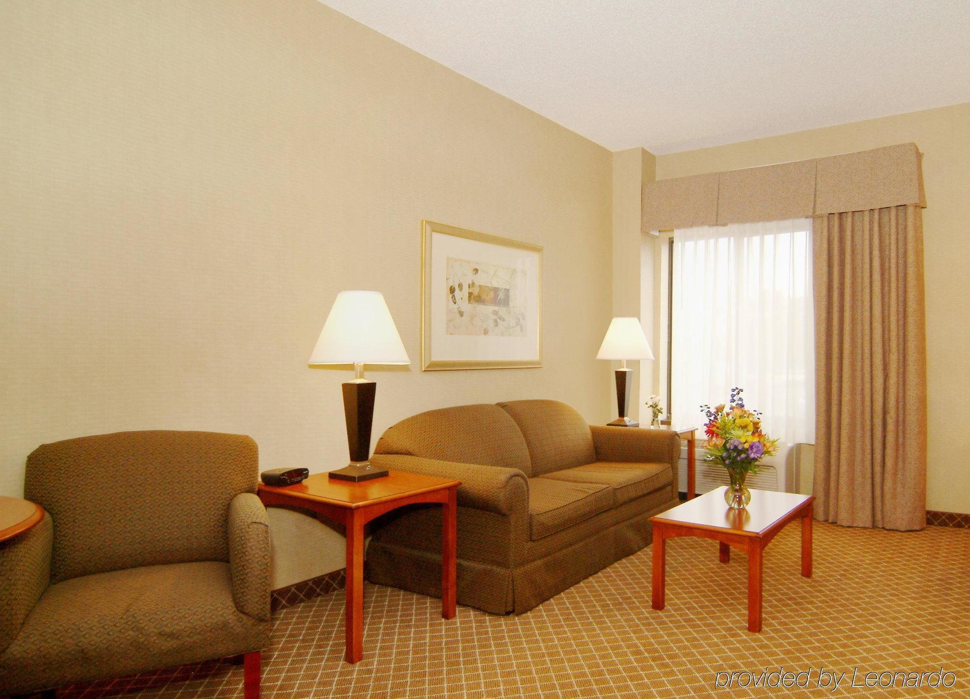 Holiday Inn Express Cedar Rapids - Collins Road By Ihg Pokój zdjęcie