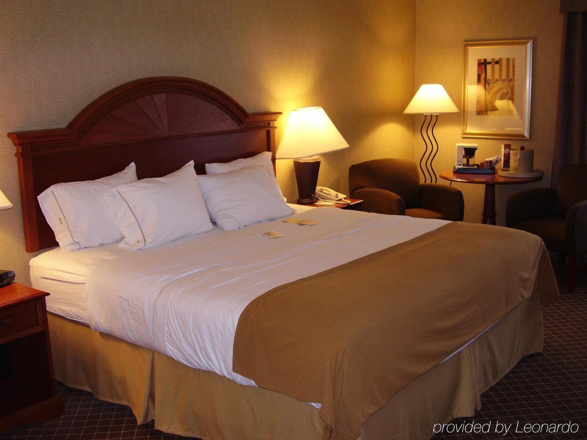 Holiday Inn Express Cedar Rapids - Collins Road By Ihg Pokój zdjęcie